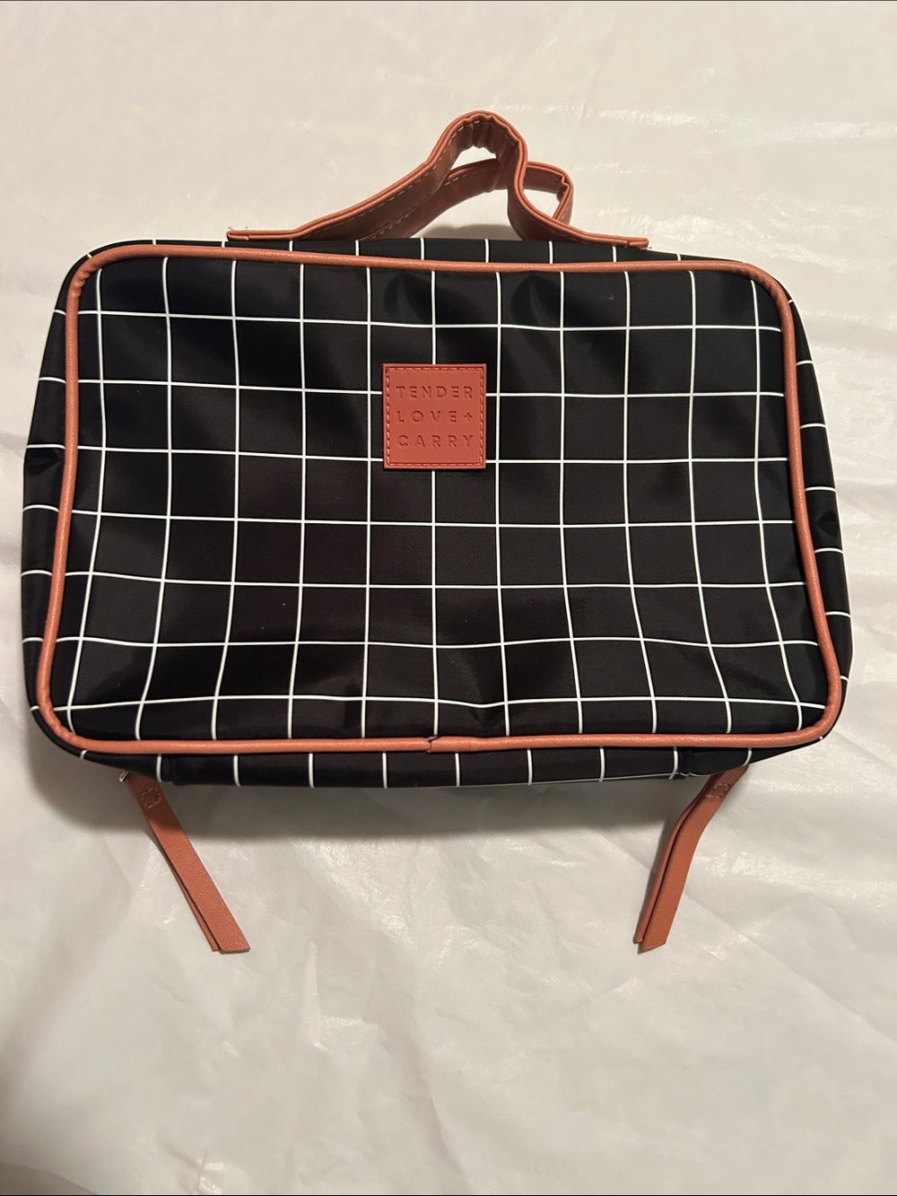 Tender Love + Carry Checked Makeup Cosmetic Toiletry Bag